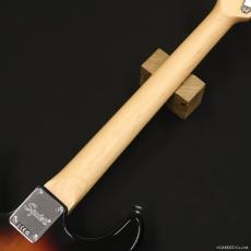 Squier Paranormal Stratocaster Deluxe, Laurel Fingerboard, Black Pickguard, 3-Color Sunburst_7