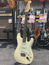 Fender American Professional Stratocaster -Olympic White / Rosewood- 2017年製 【3.50kg】_2