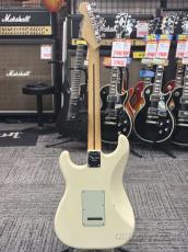 Fender American Professional Stratocaster -Olympic White / Rosewood- 2017年製 【3.50kg】_4