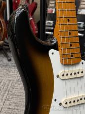 Fender 【決算セール】 American Vintage '57 Stratocaster -2-Color Sunburst- 1999年製 【軽量3.38kg!】_6