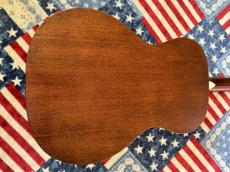 Martin Martin Custom Shop 00L-17 Red_5