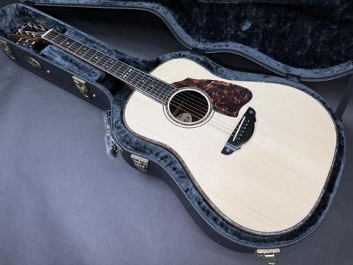 Terry's Terry Premium Terry PTJ-100AM / Adirondack Spruce Top・Madagascar Rosewood Side and Back・Abalone Trim and Rosette・Honduras Mahogany and Ebony 5P Neck・Ebony Fingerboard・Tortoise Color  Pick-guard