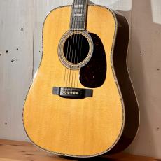 Martin 【現物動画あり】D-45 STD 【2023年製USED】【裏板ローズが特に上質な個体】