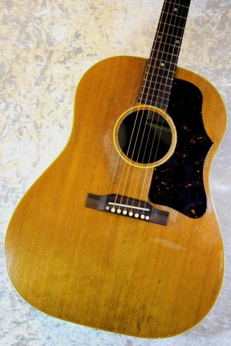 Gibson 【Gibson Expo 出展品】1956 J-50【枯れたサウンド】