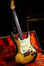 Fender Stratocaster / 1963_10
