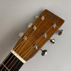 Martin D-28 Standard_4