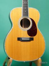Martin OOO-42