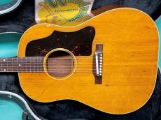 Gibson J-50_2