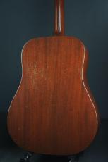 Martin D-18_5