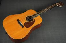 Martin D-18_10