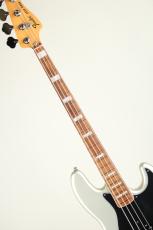 Fender Vintera 70s Jazz Bass Inca Silver 2019_5