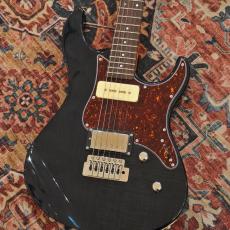 YAMAHA PACIFICA 611VFM TBL (Translucent Black)