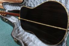 YAMAHA LL-55D.R Custom / Flagship Model・Abalone Trim and Rosette・Solid Premium grade Ezo Spruce Top・Solid Solid Premium grade Rosewood Side and Back 【With Original Hard Case】  2000年製_6