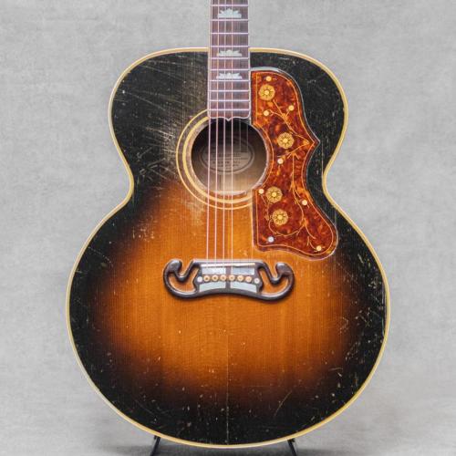 Gibson SJ-200 / 1952