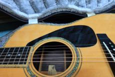 YAMAHA LL-55D.R Custom / Flagship Model・Abalone Trim and Rosette・Solid Premium grade Ezo Spruce Top・Solid Solid Premium grade Rosewood Side and Back 【With Original Hard Case】  2000年製_10