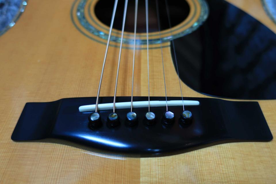 YAMAHA LL-55D.R Custom / Flagship Model・Abalone Trim and Rosette・Solid Premium grade Ezo Spruce Top・Solid Solid Premium grade Rosewood Side and Back 【With Original Hard Case】  2000年製_11