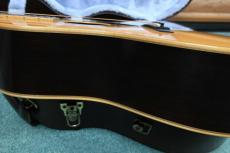 YAMAHA LL-53D.R Custom /  Head Inlay・Abalone Trim and  Rosette・Maple Binding・Ebony Fingerboard and Bridge・Premium Grade Ezo Spruce Top・Premium Grade Indian Rosewood Side and Back 【With Original Hard Case】 20_3