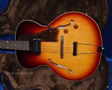 Archtop Tribute AT125_2