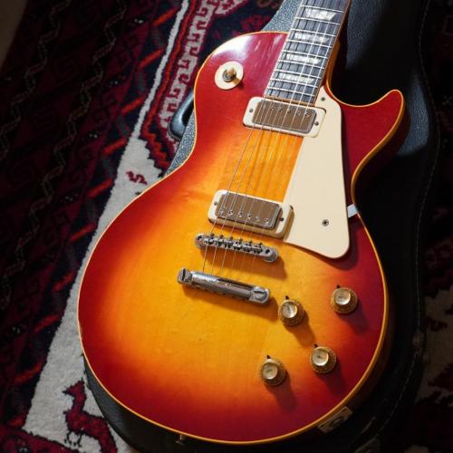 Gibson 1973 Les Paul Deluxe Cherry Sunburst
