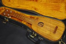 Kamaka Soprano Pine ukulele_2