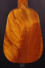 Kamaka Soprano Pine ukulele_3