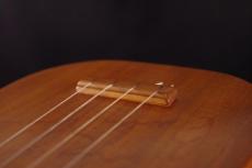 Kamaka Soprano Pine ukulele_5