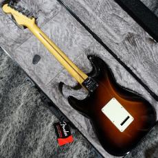 Fender American Professional II Stratocaster 2-Color Sunburst_6