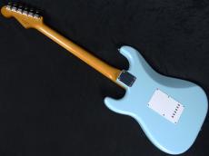 Fender Vintera III Early '60s Stratocaster Sonic Blue_6