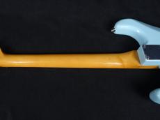Fender Vintera III Early '60s Stratocaster Sonic Blue_8