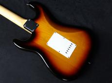 Fender Made in Japan Heritage 60s Stratocaster 3-Color Sunburst_7