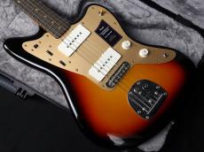 Fender Limited Edition Vintera II Road Worn '50s Jazzmaster 3-Color Sunburst_3