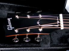 Gibson Custom Shop Greatest Hits Collection J-45 Koa Carpathian Spruce Honeyburst_5