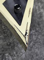 Jackson USA Custom Shop RR 2H FR Rhoads 「 Vanilla Shake over Black  Nitro Relic」_4