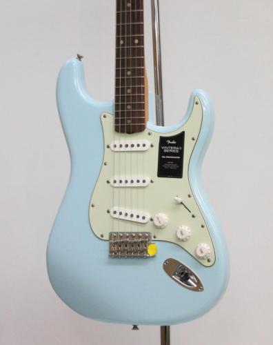 Fender Limited Edition Vintera II Road Worn '60s Stratocaster, Rosewood Fingerboard / Sonic Blue【特価】