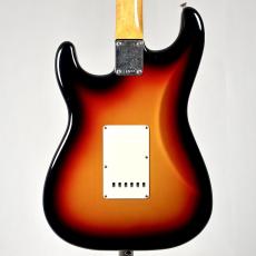 Fender Limited Edition Vintera II Road Worn 60s Stratocaster -3 Color Sunburst-【3.26kg】_3