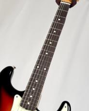 Fender Limited Edition Vintera II Road Worn 60s Stratocaster -3 Color Sunburst-【3.26kg】_6