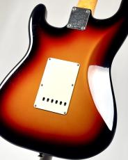 Fender Limited Edition Vintera II Road Worn 60s Stratocaster -3 Color Sunburst-【3.26kg】_8
