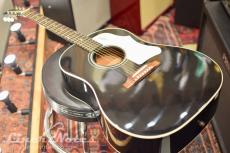 Gibson 2016 Monthly Limited 1960s J-45 w/L.R.Baggs Element VTC (Ebony)_3