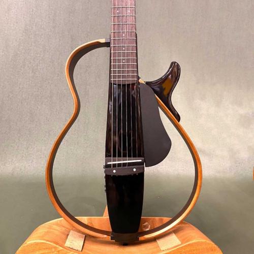 YAMAHA SLG200S