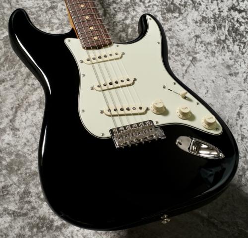Fender FSR Limited Edition American Vintage II 1961 Stratocaster /  Black #V2601527 [3.65kg]