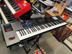Roland FA-07【中古】