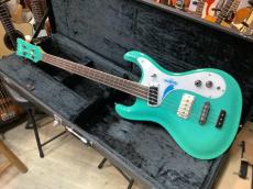 Mosrite The Ventures Bass  65スタイル マリンブルー　モズライトベース