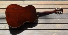 Gibson LG-1_3