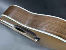 Martin D-45 2010年製 / Sitka Spruce Top・Rosewood Side and Back・Vertical Logo・Hexagon Inlay・Abalone Trim & Rosette・Ebony Finger board and Bridge・Tortoise Color Pick guard 【With Original Hard Case】 　 _5