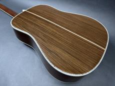 Martin D-45 2010年製 / Sitka Spruce Top・Rosewood Side and Back・Vertical Logo・Hexagon Inlay・Abalone Trim & Rosette・Ebony Finger board and Bridge・Tortoise Color Pick guard 【With Original Hard Case】 　 _7