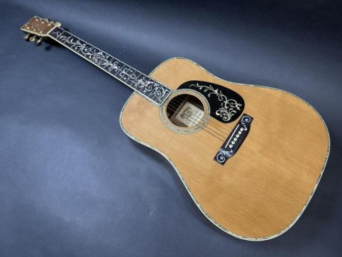 Martin Limited Edition D-45 Deluxe 1993年製 / Solid Sitka Spruce Top・Solid Brazilian Rosewood Side and Back・Tree of Life Abalone inlay and Bridge・Abalone Trim and Rosette・Abalone Inlay Black Pick guard