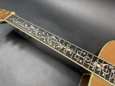Martin Limited Edition D-45 Deluxe 1993年製 / Solid Sitka Spruce Top・Solid Brazilian Rosewood Side and Back・Tree of Life Abalone inlay and Bridge・Abalone Trim and Rosette・Abalone Inlay Black Pick guard_8