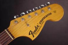 Fender STRATOCASTER_4