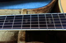 YAMAHA L-15/ 初年度 Model・All original・Square Shoulder Body・Solid Ezo Spruce Top・Solid Jacaranda Side and Back・Ebony Fingerboard & Bridge・Small Guard【With Original Hard Case】1975年製_9