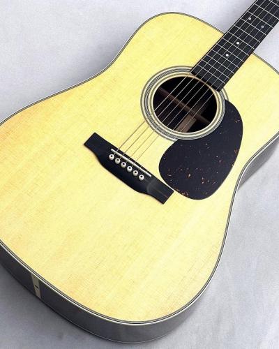 Martin 【艶やかさに富んだ音色】 D-28 Standard #3056106 【48回無金利】